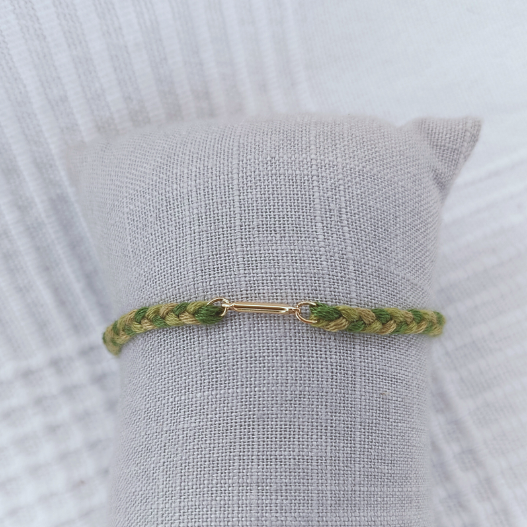 Bracelet macramé, fermeture mousqueton